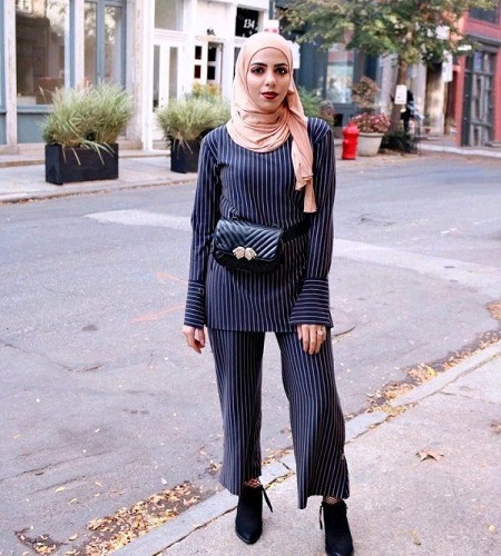 6 OOTD Hijab untuk Kamu yang Bertubuh Pendek