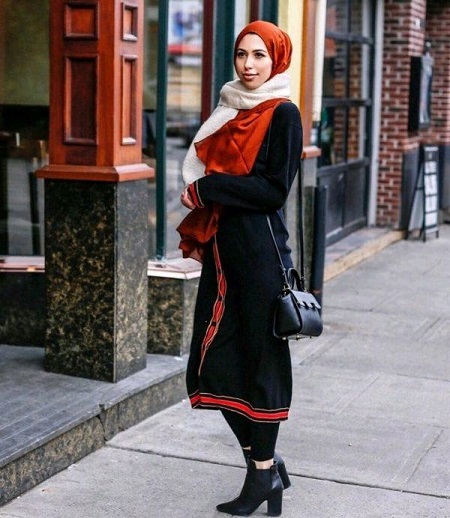 6 OOTD Hijab untuk Kamu yang Bertubuh Pendek